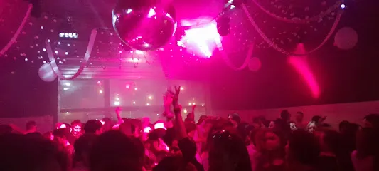 Image de Cara Club 53