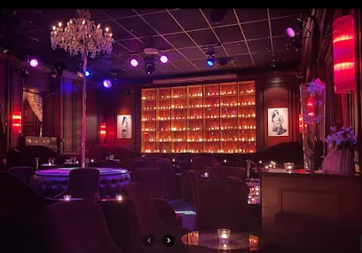 Image de Secret Square - Gentlemen Club